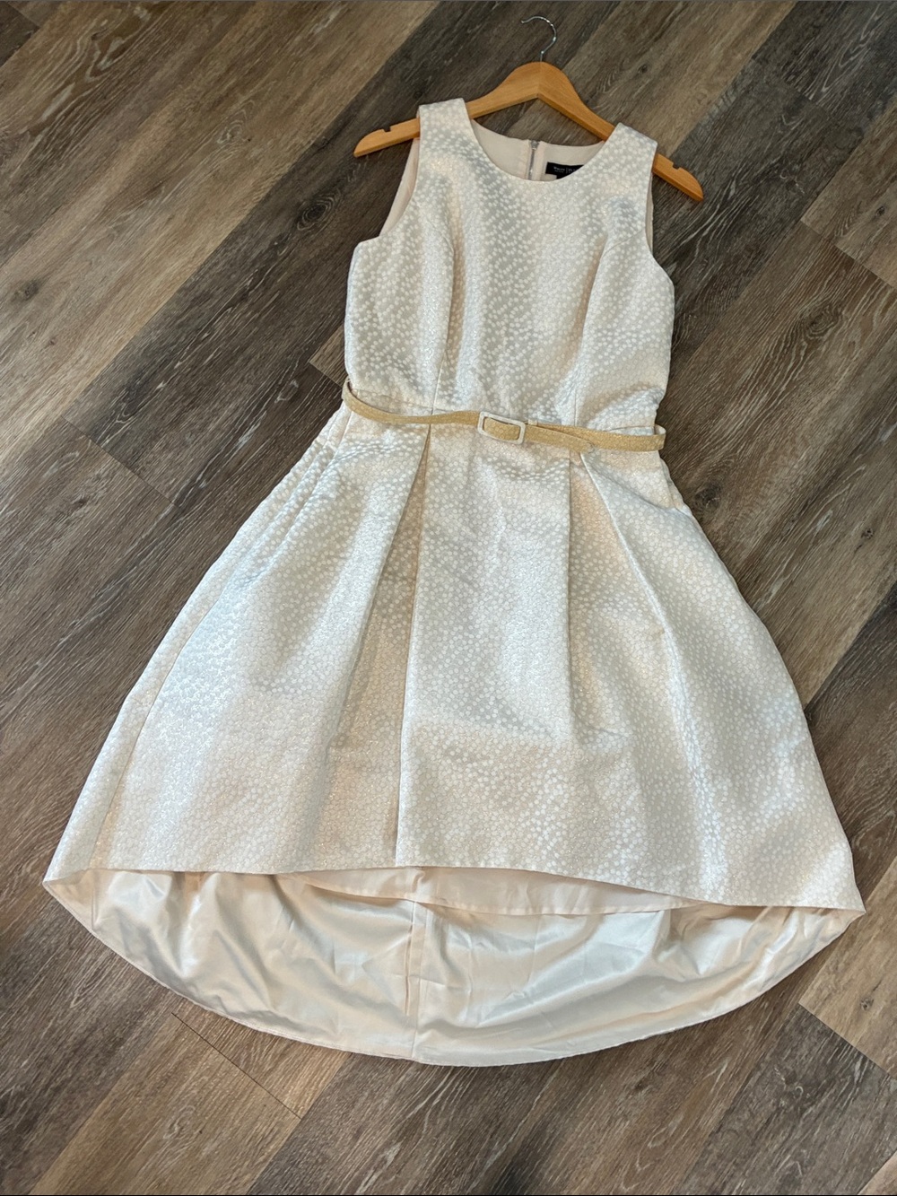 White House Black Market Ivory High-Low Textured Midi Dress with Metallic Belt